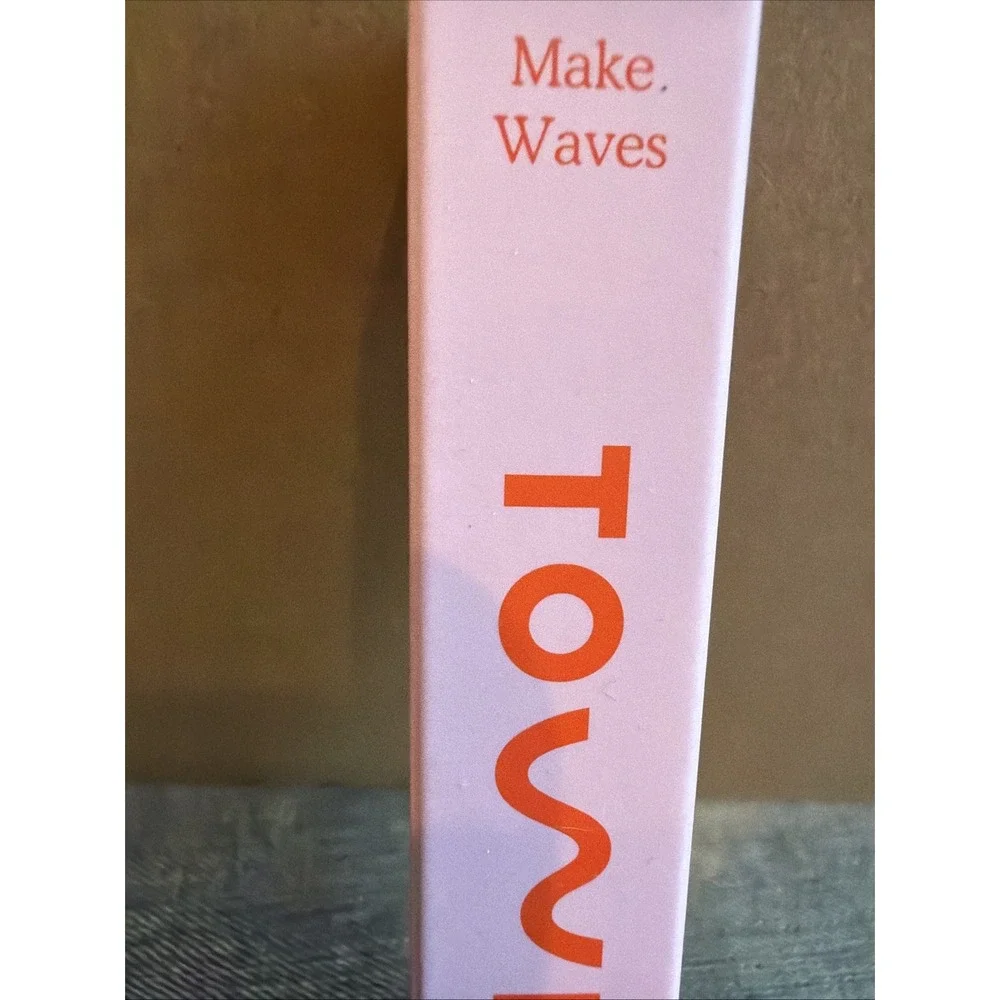 Tower 28 Make Waves Mascara Jet Black 8.5 mL / 0.29 fl oz Curl, Lift & Define